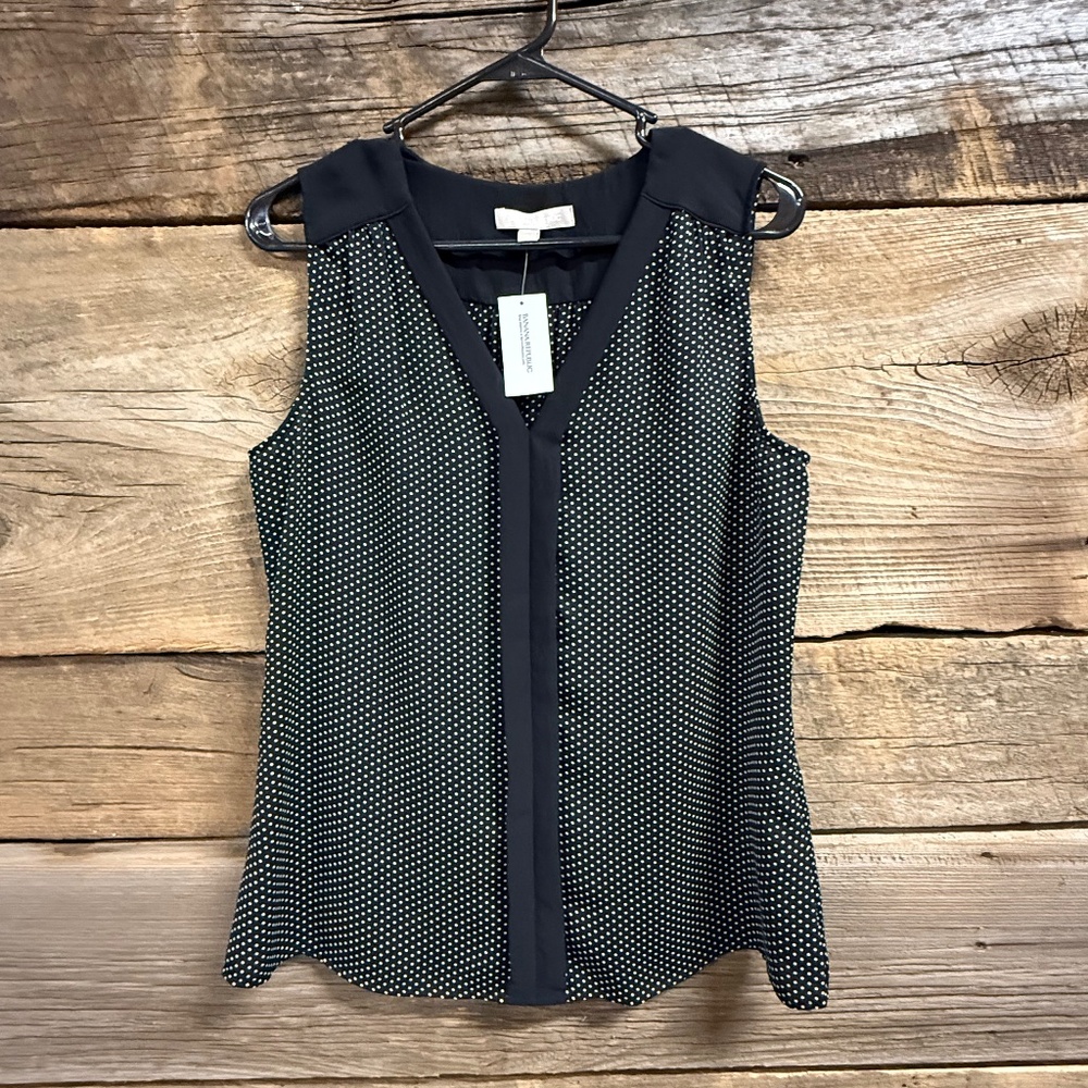 NWT Banana Republic Black/White polka dot, sleeveless shirt, 8